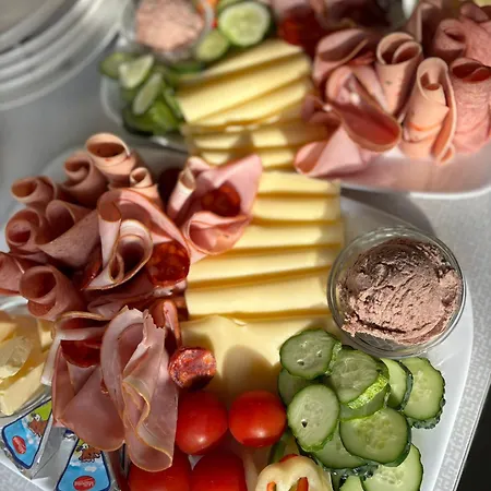 B&B Fruehstueckspension Fini