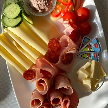 Bed & Breakfast Fruhstuckspension Fini 3*