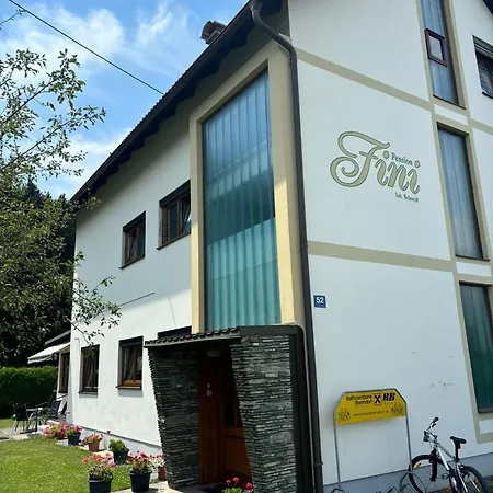 Fruehstueckspension Fini Unterburg am Klopeiner See