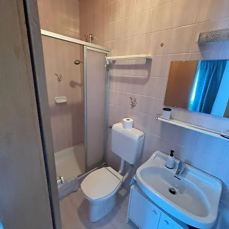 Fruhstuckspension Fini Bed & Breakfast