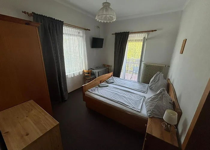 Nocleg ze śniadaniem Fruehstueckspension Fini